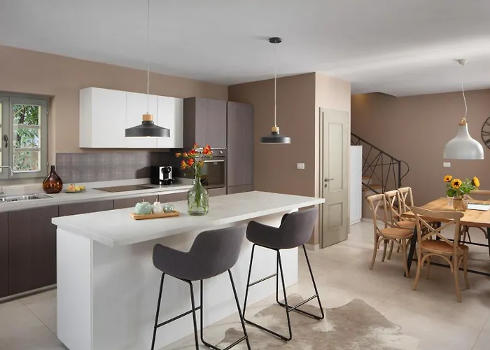 New! Corinne With 42 M2 Pool, Sauna Villa *