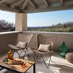 New! Corinne With 42 M2 Pool, Sauna * Stuti