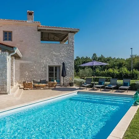 Vila New! Corinne With 42 M2 Pool, Sauna Stuti